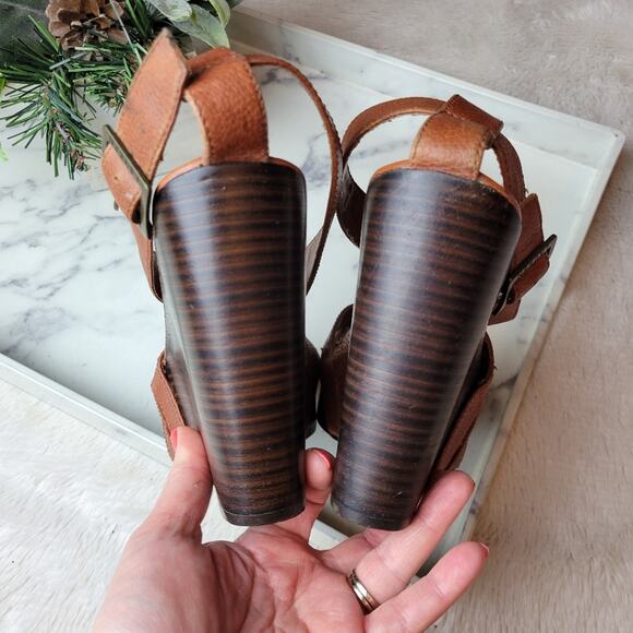 RALPH LAUREN Brown Open Toe Strappy Platform Wedges Size 8.5 - Picture 7 of 12